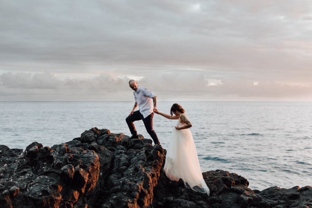 Hawaii adventure elopement